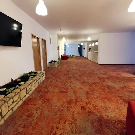 Mercur Hotel 3*